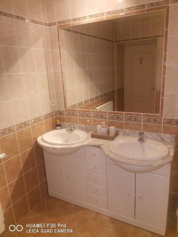 Chambre D'Hotes Le Val Du Chapelain Bed & Breakfast Montigny-la-Resle Eksteriør bilde