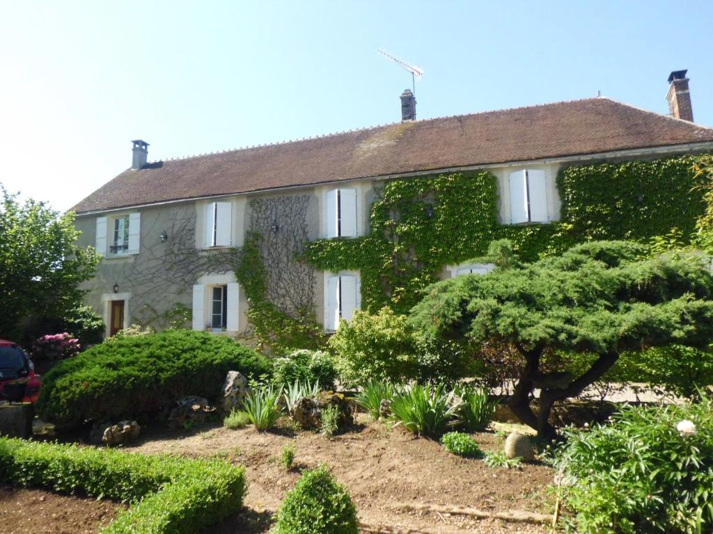 Chambre D'Hotes Le Val Du Chapelain Bed & Breakfast Montigny-la-Resle Eksteriør bilde